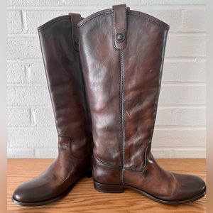 Have never worn and now no longer fit post pregnancy :(